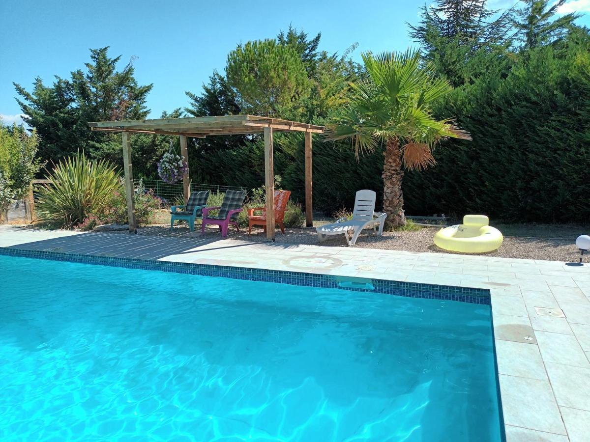 Chalet Banane Devant Piscine, A 6Km Du Festival De Piano De La Roque D'Antheron Rognes المظهر الخارجي الصورة
